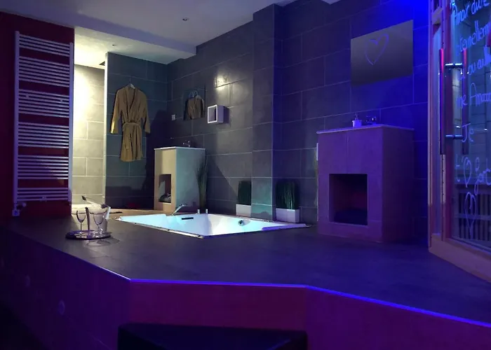 アパート Avec By Jordans Collection