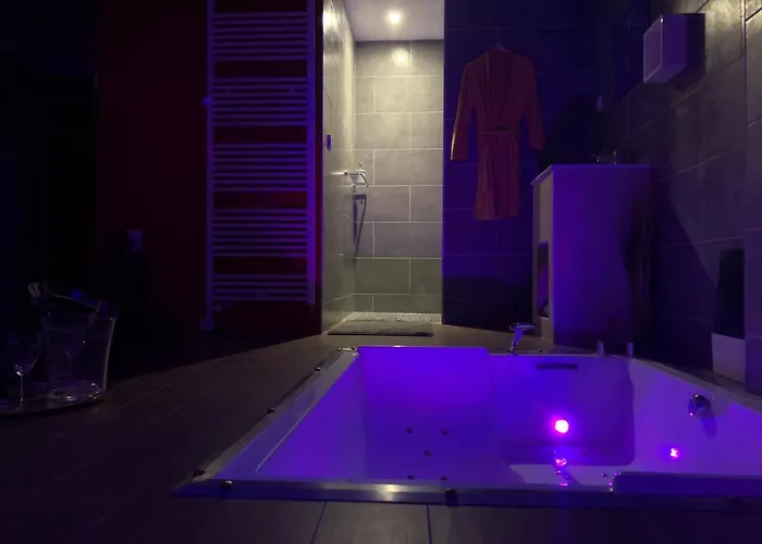 Avec By Jordans Collection アパート ディジョン