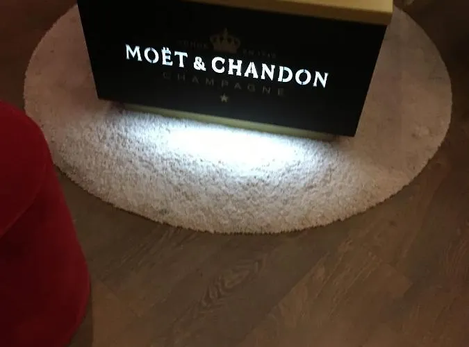 Avec By Jordans Collection *